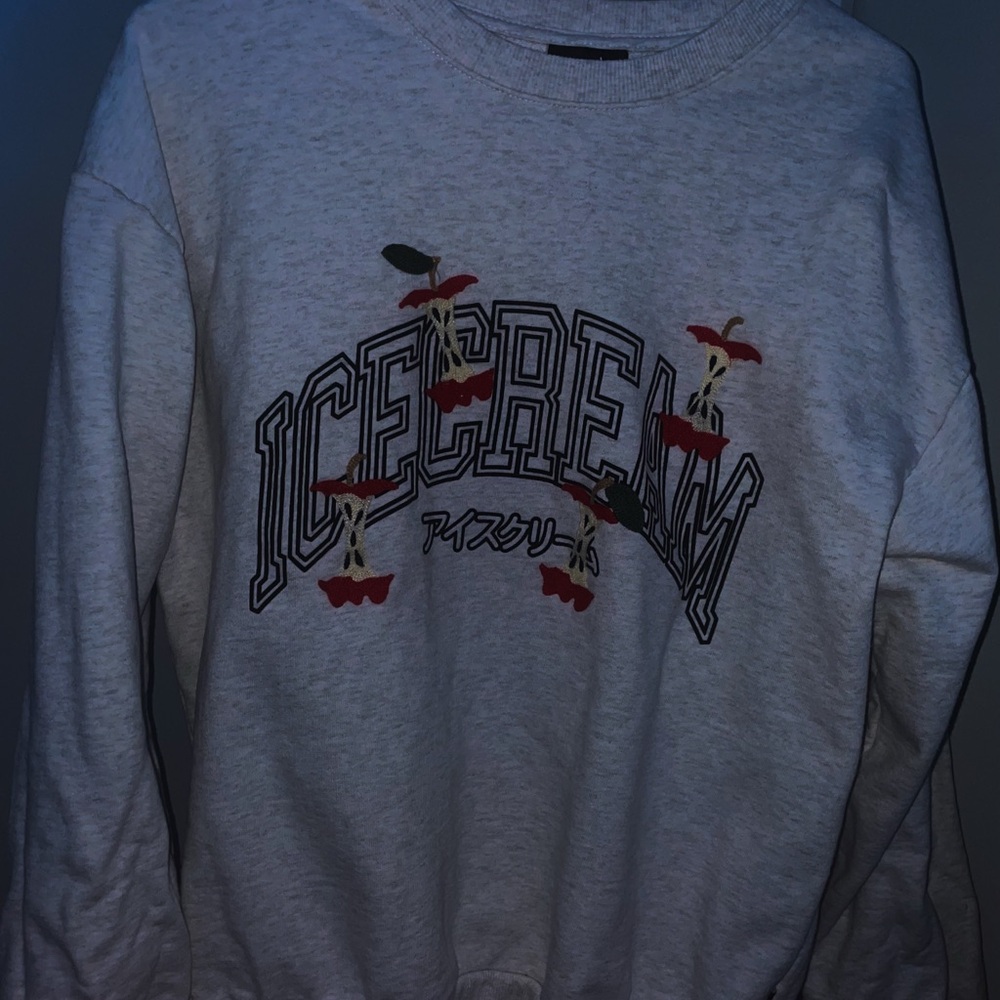 Icecream sweater